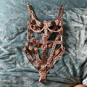 NWT Victoria’s Secret Teddy